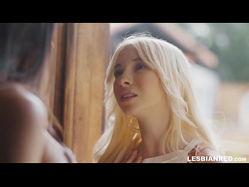 ❤️ Tyttö tulee kotiin muutamaa kuukautta myöhemmin ja päätyy syömään äitipuolensa pillua ☑ Venäläinen porno at fi.pi-porno.ru ❤